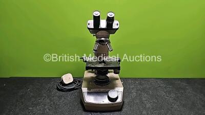 Vickers Instruments Benchtop Microscope with 2 x Optics 40/0-70 and 10/0.25 (No Power)