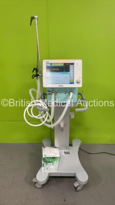 Aeonmed VG70 Ventilator *Mfd - 2020* Running Hours 495 on Stand with Hoses (Powers Up)