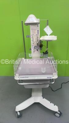 Fisher and Paykel CosyCot Infant Resuscitaire with Mattress (Powers Up - Missing Dial - See Pictures)