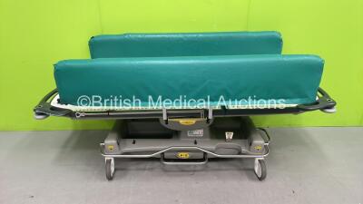 Anetic Aid QA3 Hydraulic Patient Trolley (Hydraulics Tested Working) *S/N 10136*