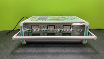 Oscar OG2000 Electrosurgical Unit in Transport Case (Powers Up)