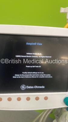 Datex-Ohmeda Aespire View Anaesthesia Machine Software Version 06.20 with Bellows and Hoses (Powers Up) *S/N APHQ00116* - 3