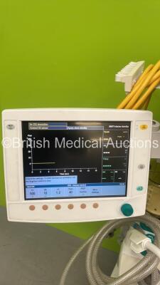 Datex-Ohmeda Aespire View Anaesthesia Machine Software Version 06.20 with Bellows and Hoses (Powers Up) *S/N APHQ00116* - 5