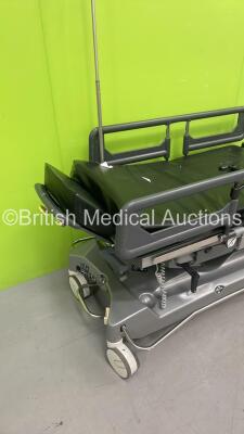 Anetic Aid QA4 Electric Surgery Trolley with Mattress (Unable to Power Up Due to No Controller) *S/N 3185* - 2