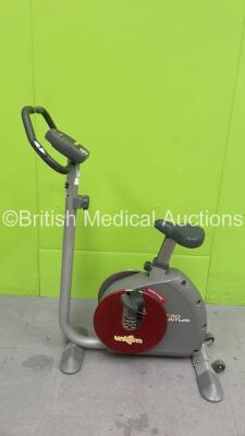 Tunturi F30 Exercise Bike (Powers Up) *S/N NA*