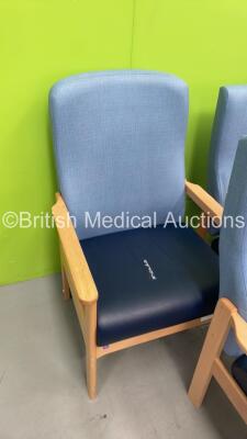 4 x Teal Patient Chairs and 1 x Waiting Room Chair *S/N NA* - 5