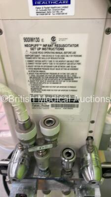 Fisher and Paykel Infant Resuscitaire with Mattress (Powers Up - Missing 1 x Plastic Side Trim - See Pictures) - 4