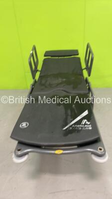 Anetic Aid QA4 Manual Function Patient Trolley with Cushions (Hydraulics Tested Working) - 3