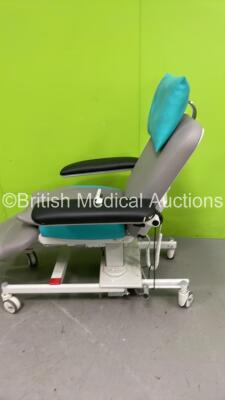 Bionic Patient Therapy Chair with Controller (Powers Up) *na* - 2