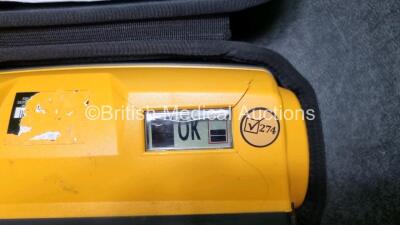 2 x Medtronic Physio Control Lifepak 1000 Defibrillators *Mfd 2014 / 2018* (Both Power Up Both with Crack In Casing - See Photos) with 2 x 3 Lead ECG Leads and 2 x Batteries *Install Before - 2024* - 7