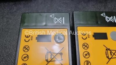 2 x Medtronic Physio Control Lifepak 1000 Defibrillators *Mfd 2019 / 2018* (Both Power Up) with 2 x 3 Lead ECG Leads and 2 x Batteries *Install Before 2024* - 5