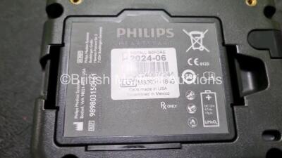 Philips Heartstart FR3 Defibrillator (Powers Up) In Carry Case with 1 x Battery (Install Before 02-2025) *SN C11K00667* - 3