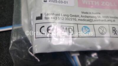 2 x Zoll AED PRO Defibrillators (Both Power Up, 1 x Damaged Screen - See Photo) with 2 x 3 Lead ECG Lead and 4 x In Date Electrode Packs - 6