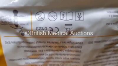 2 x Physio Control Lifepak CR Plus Defibrillators *Mfd 2016 / 2016* with 2 x Electrode Pads *Both in Date* and 2 x Res-Cue Masks in 2 x Carry Cases - 5