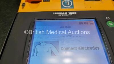 2 x Medtronic Physio Control Lifepak 1000 Defibrillators *Mfd 2019 / 2008* (Both Power Up with Stock Battery Stock Battery Not Included) - 3