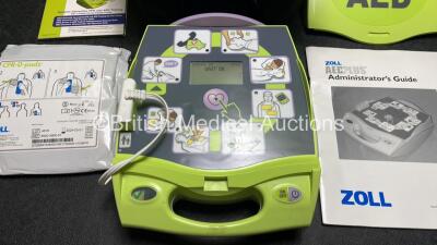 Zoll AED Plus Defibrillator with 1 x Electrode Pads *Expires 2024* in Carry Case (Powers Up) - 2