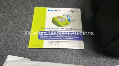 Zoll AED Plus Defibrillator with 1 x Electrode Pads *Expires 2024* in Carry Case (Powers Up) - 5