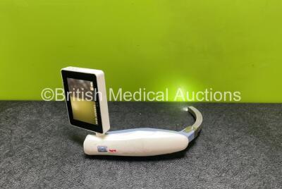 EZ Vision Video Laryngoscope (Powers Up, Missing Badge - See Photos)