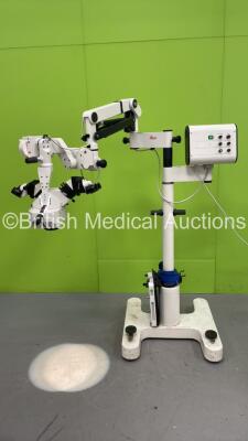 Leica M680 / M695 Dual Operated Surgical Microscope with 2 x Binoculars, 4 x 10x21 Eyepieces, Leica f=200mm Lens and Footswitch on Leica Stand (Powers with Good Bulb - Some Damage to Eyepieces - See Photos)