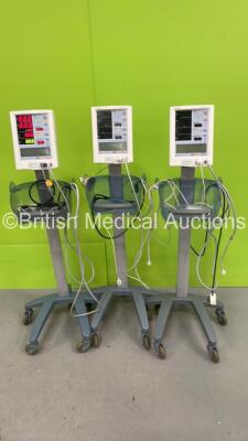 3 x Mindray Accutorr Plus Vital Signs Monitors on Stands with Selection of Cables (All Power Up) *W*