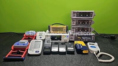 Mixed Lot Including 3 x Nellcor OxiMax N-560 Pulse Oximeters (All Power Up and 1 x Missing Button - See Photo), 1 x Nellcor OxiMax N-600x Pulse Oximeter (Powers Up with Battery Failure), 1 x Nellcor Bedside Spo2 Patient Monitoring System (Powers Up), 1 x 