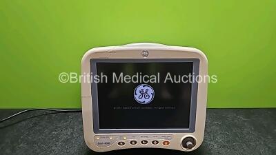 GE Dash 4000 Patient Monitor Including ECG, NBP, SpO2, BP1/3, BP2/4, Temp/CO and CO2 Options (Powers Up, Missing Batteries, Damaged Dial Button, Cracked Casing - See Photos) *SN SD011204671SA*