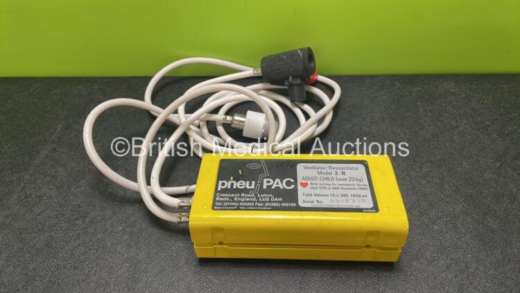 Pneupac Volumetric Transport Ventilator / Resuscitator Model 2-R