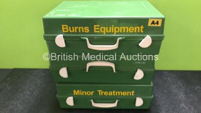 20 x Treatment / Dressing Boxes *Stock Photo* (3 in Photo - 20 in Total) *in cage* - 2