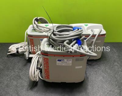 3 x Arjohuntleigh Flowtron Universal Pumps with Hoses (Both Power Up) *SN 0900010821 / 507032123 / 507003262*