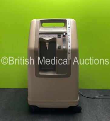 DeVilbiss OSD 4 Litre Oxygen Concentrator (No Power, Damage to Reset Button - See Photos) *SN H23165US*