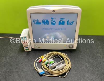 GE Carescape B650 Patient Monitor with E-PSMP-01 Multiparameter Module with NIBP, P1, P2, T1, T2, SPO2 and ECG Options (Powers Up)