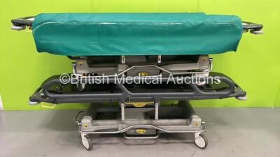 2 x Anetic Aid QA3 Hydraulic Patient Trolleys (Hydraulics Tested)