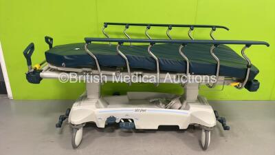 Stryker 1007 Patient Stretcher with Mattress (Hydraulics Tested Working) *S/N 0710 089222*