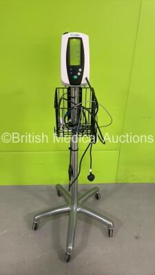 Welch Allyn 420 Series Patient Monitor on Stand with SPO2 Finger Sensor and BP Hose (Powers Up) *S/N 200504345