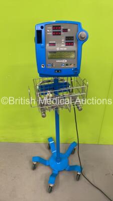 GE Dinamap Pro 400 Vital Signs Monitor on Stand (Powers Up) *S/N 010M1919011*