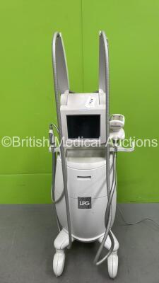 LPG CelluM6 Integral Lipomassage Ergolift Machine with Accessories (Powers Up with Blank Screen)