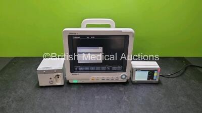 Mindray BeneView T5 Patient Monitor (Powers Up) Including Mindray AG Gas Module and Mindray Beneview T1 Handheld Patient Module (Powers Up) Including, ECG, SpO2, MP1, IBP, NIBP, T1 and T2 Options