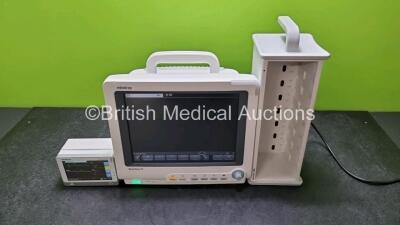 Mindray BeneView T5 Patient Monitor (Powers Up Slight Damage to Casing - See Photo) with Mindray Beneview T1 Handheld Patient Module (Powers Up) Including, ECG, SpO2, MP1, IBP, NIBP, T1 and T2 Options and BeneView SMR Module Rack