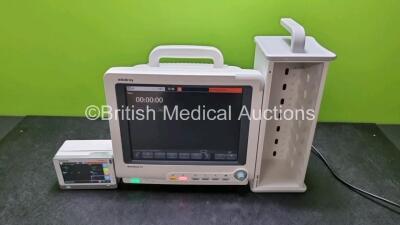 Mindray BeneView T5 Patient Monitor (Powers Up) Including Mindray Beneview T1 Handheld Patient Module (Powers Up) Including, ECG, SpO2, MP1, IBP, NIBP, T1 and T2 Options and BeneView SMR Module Rack