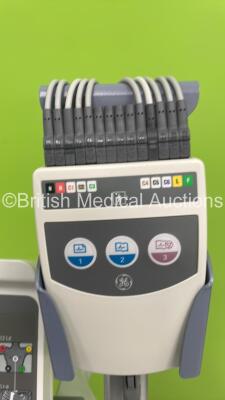 GE MAC 5500 ECG Machine on Stand with 10 Lead ECG Leads (Powers Up) *S/N SCD06526479PA* - 4