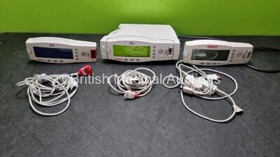 3 x Radical 7 Rainbow Pulse Oximeters with 1 x Docking Station and 3 x SpO2 Finger Sensors *SN 019297 / G17220*