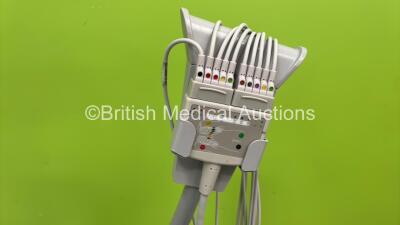 GE MAC 3500 ECG Machine on Stand with 10 Lead ECG Leads (Powers Up - Some Casing Cracks - See Photos) - 4