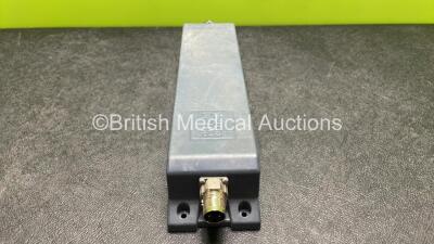 Medtronic Physio-Control Lifepak 15 DC Power Adapter Ref - 11140-000074 (Damage to Connector / Casing - See Photos) - 3