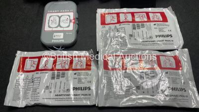 2 x Philips Heartstart FR3 Defibrillators (Both Power Up) In Carry Cases with 4 x Electrode Packs (All in Date) and 2 x Batteries (Install Before 2028 / 2028) *SN C18B-00119 / C18B-00083* - 5