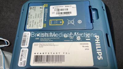 Philips Heartstart FRx Defibrillator with 1 x Battery *Install Before 2026* and 1 x Smart Pads II Pack *In Date* in Carry Case (Powers Up) *B19D-04548* - 4