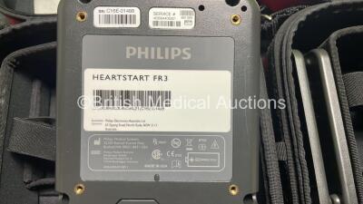 2 x Philips Heartstart FR3 Defibrillators (Both Power Up) In Carry Cases with 2 x Electrode Packs (Both in Date) and 2 x Batteries (Install Before 2028 / 2025) - 8