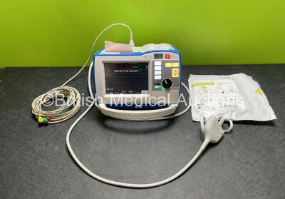 Zoll R Series Plus Defibrillator / Monitor (Powers Up with Stock Battery, Battery Not Included) Including Pacer, ECG and Printer Options with 1 x ECG Lead, 1 x Paddle Lead, 1 x Paddle Lead Adaptor and 1 x Electrode Pack (Expires 2025)