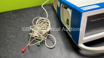 Zoll R Series ALS Defibrillator / Monitor (Powers Up) Including Pacer, ECG and Printer Options with 1 x Battery, 1 x Paddle Lead, 1 x ECG Lead and Cable Management System *AF08C004029* - 5