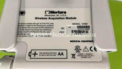 Mortara ELI 250c ECG Machine on Stand with ECG Lead (Powers Up) - 5