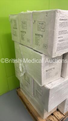 Large Quantity of Cromptons Poly-guide Flat Slide Sheets - 3